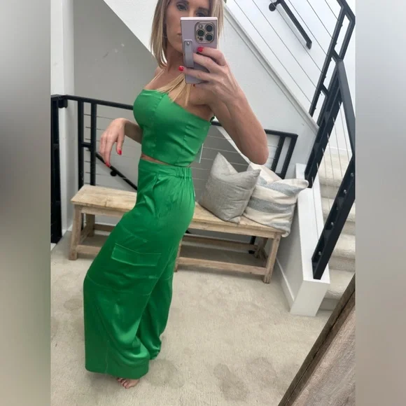 House of Harlow 1960 Green Satin Crop Top & Wide-Leg Pant Set | NWT XS - Picture 7 of 17